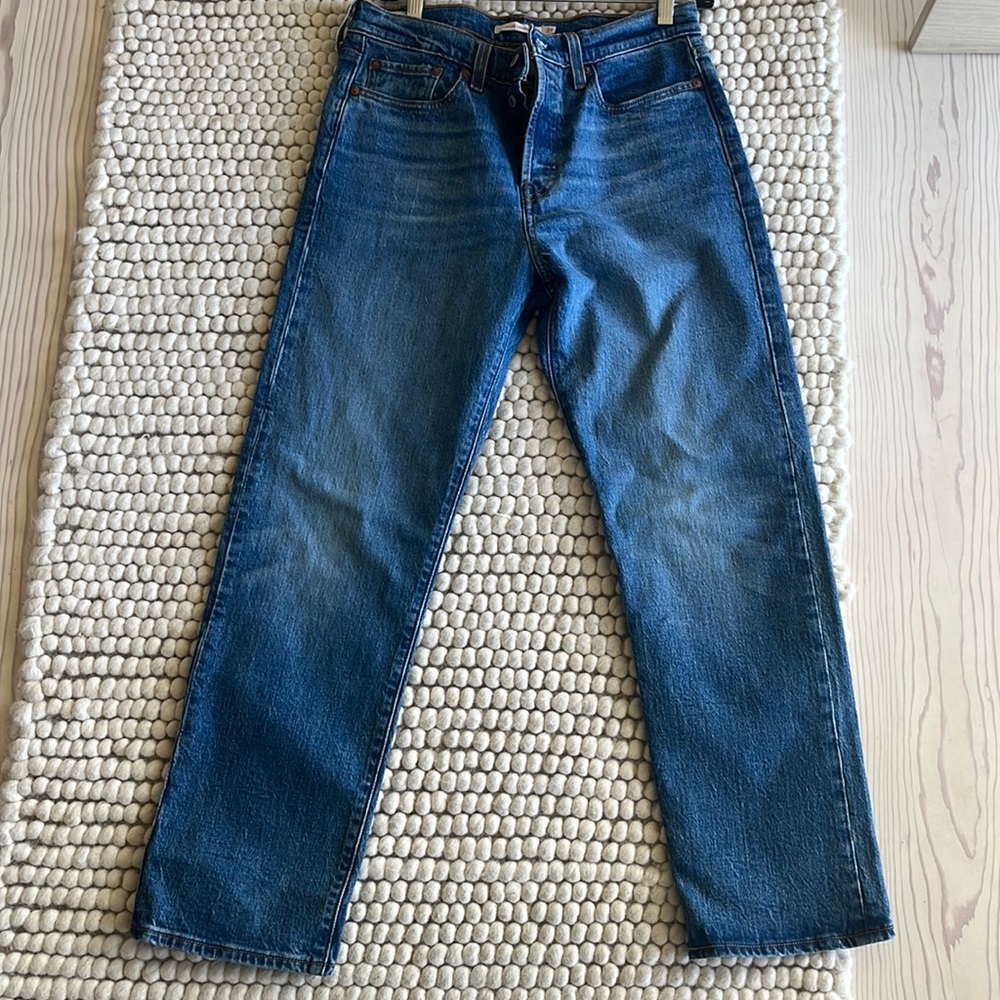 Brand new Levi’s wedgie straight jeans